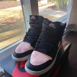 Nike Jordan Sneakers in light pink